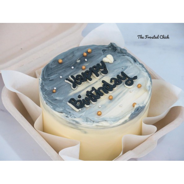 Monochrome Bento Cake cute-bento-cake